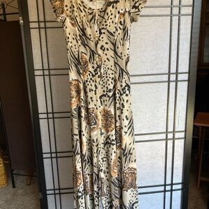Dress new vintage bought in Las Vegas animal print 50%polyester50%cottonmaxinew.